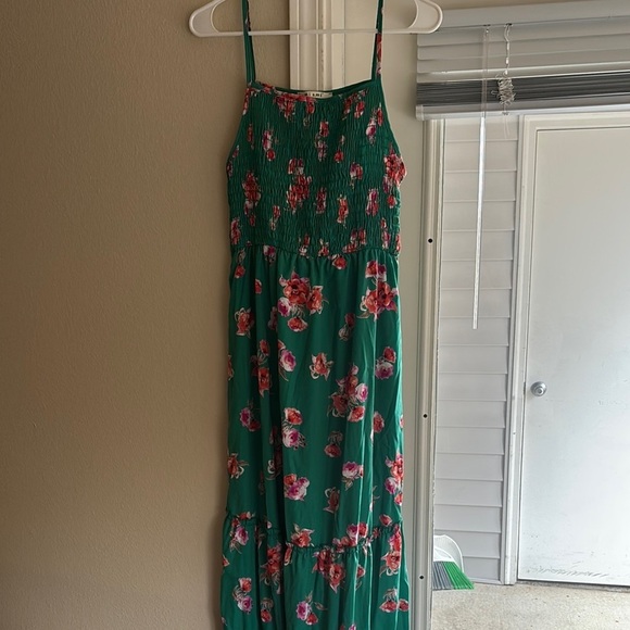 miami Dresses & Skirts - Emerald Green and Pink Floral Dress